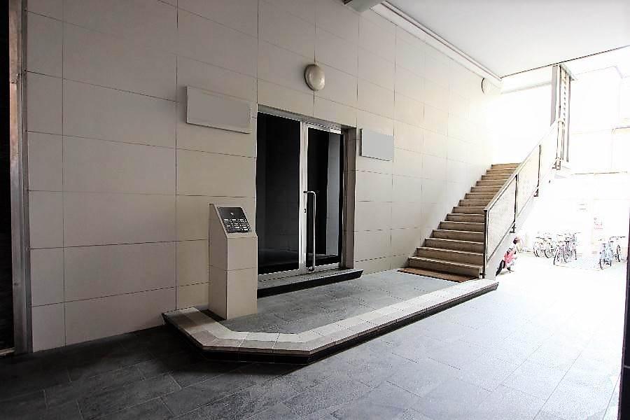Capannone in Via Saffi, Bologna, {3} - Foto 2