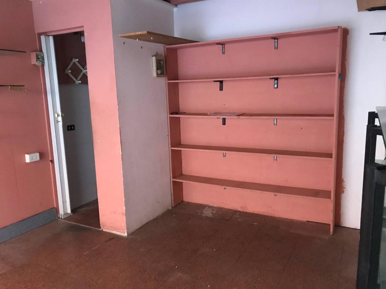 Negozio in Via Conegliano, Roma, {3} - Foto 2