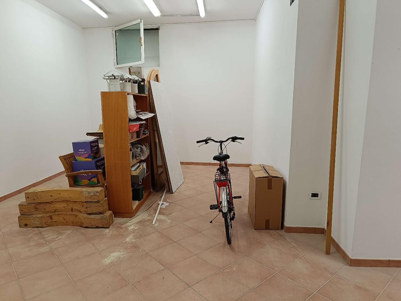 Magazzino in , Rovereto, {3} - Foto 2