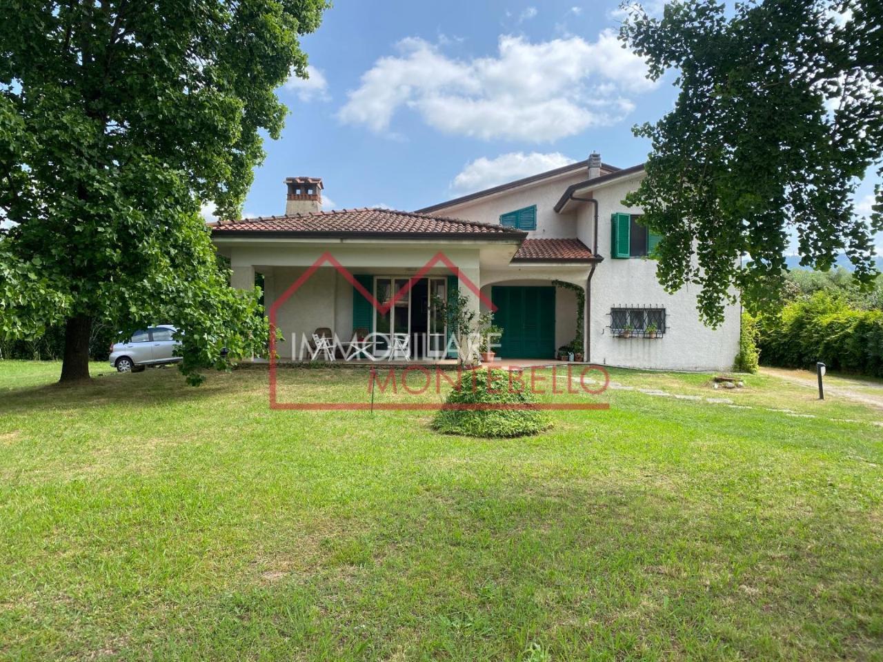 casa indipendente in vendita a Camaiore in zona Capezzano Pianore