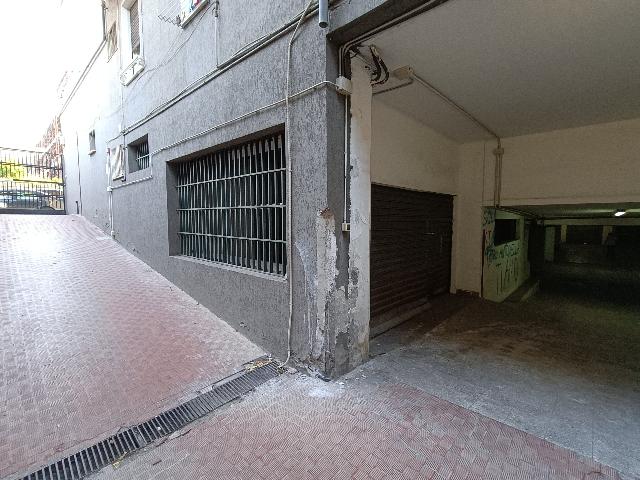 Warehouse in Via Paolo Bentivoglio 44, Catania - Photo 1