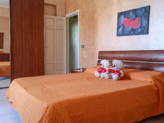 Wohnung in Via Antonino di Sangiuliano 18, Sant'Agata li Battiati - Foto 1