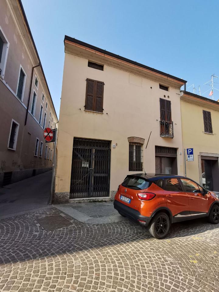 Casa indipendente in vendita a Cremona