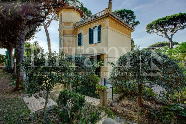 Mansion in Via del Cavalcavia 2, Anzio - Photo 1