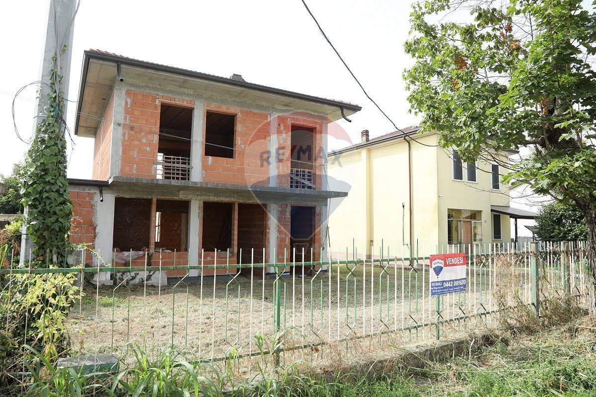 Casa indipendente in vendita a Bonavigo