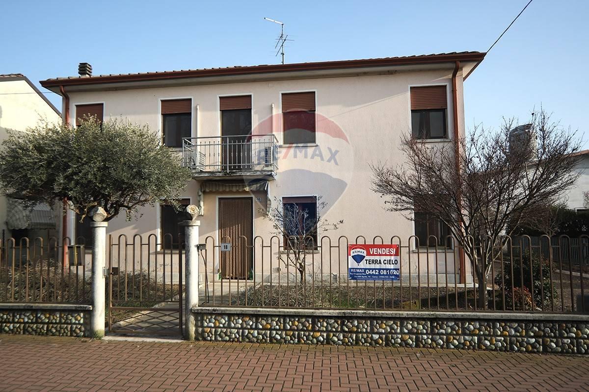 Casa indipendente in vendita a San Pietro Di Morubio
