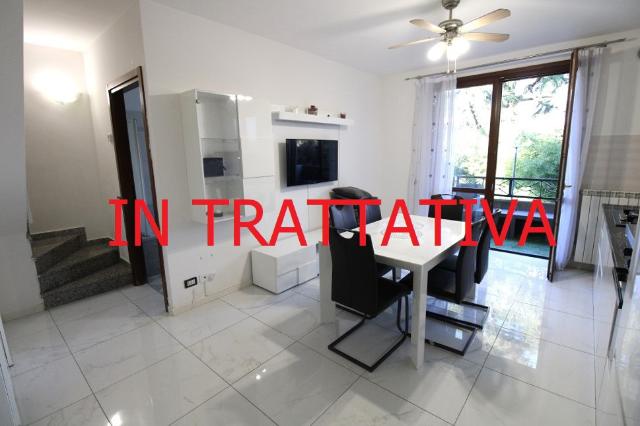 Trilocale in Via Mazzini 5, Grezzago - Foto 1