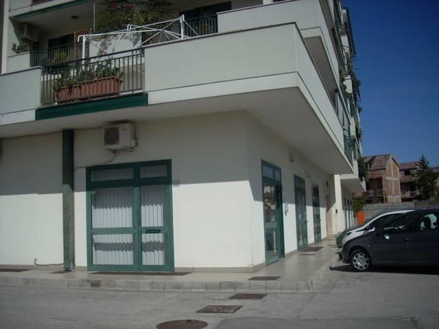 Ufficio condiviso in vendita a San Nicola La Strada