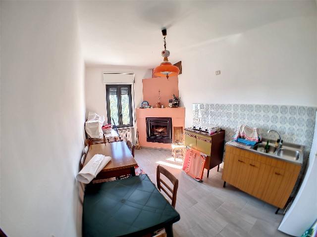 4-room flat in C.da Canalicchio, Muro Lucano - Photo 1