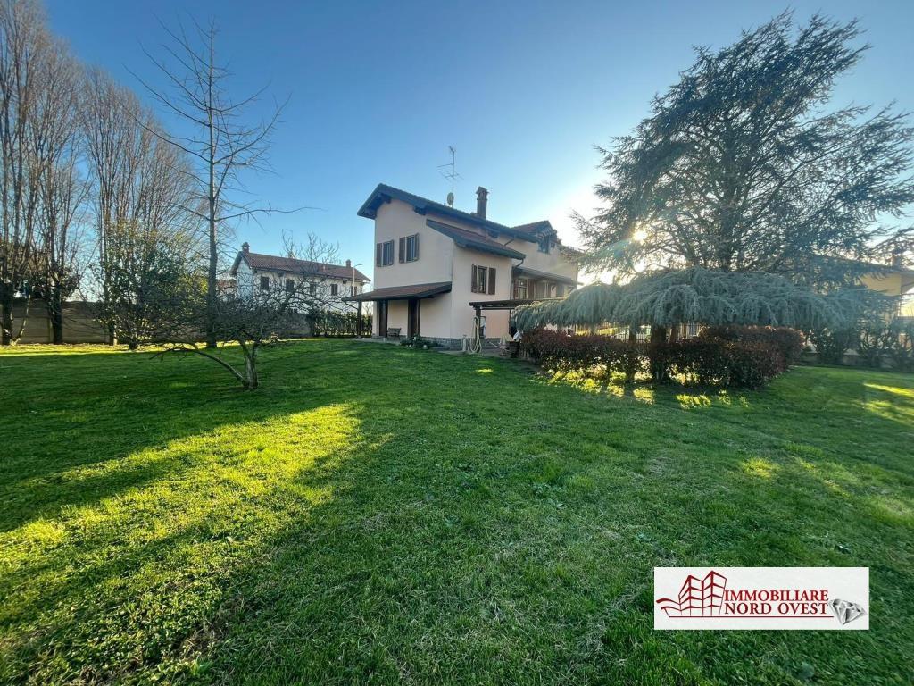 Villa in vendita a Corbetta