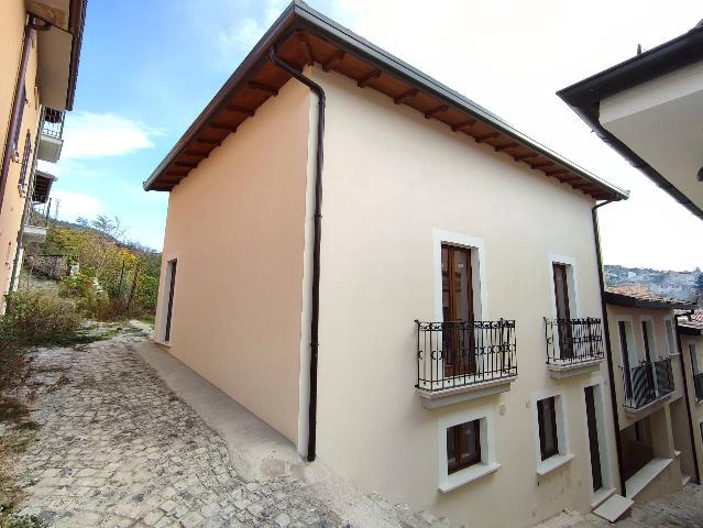 Detached house in {3}, Via Tonale Snc - Photo 1