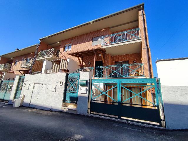 Villa a schiera in Via Antica Arischia 231/l, L'Aquila - Foto 1