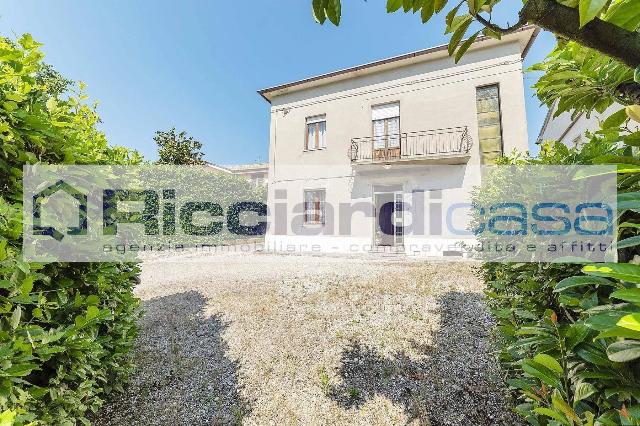 Villa in Via Monturanese 918., Sant'Elpidio a Mare - Foto 1