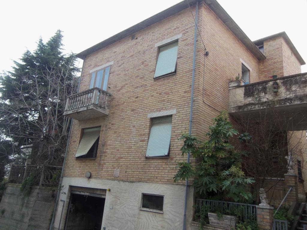 Casa indipendente in vendita a Acquaviva Picena