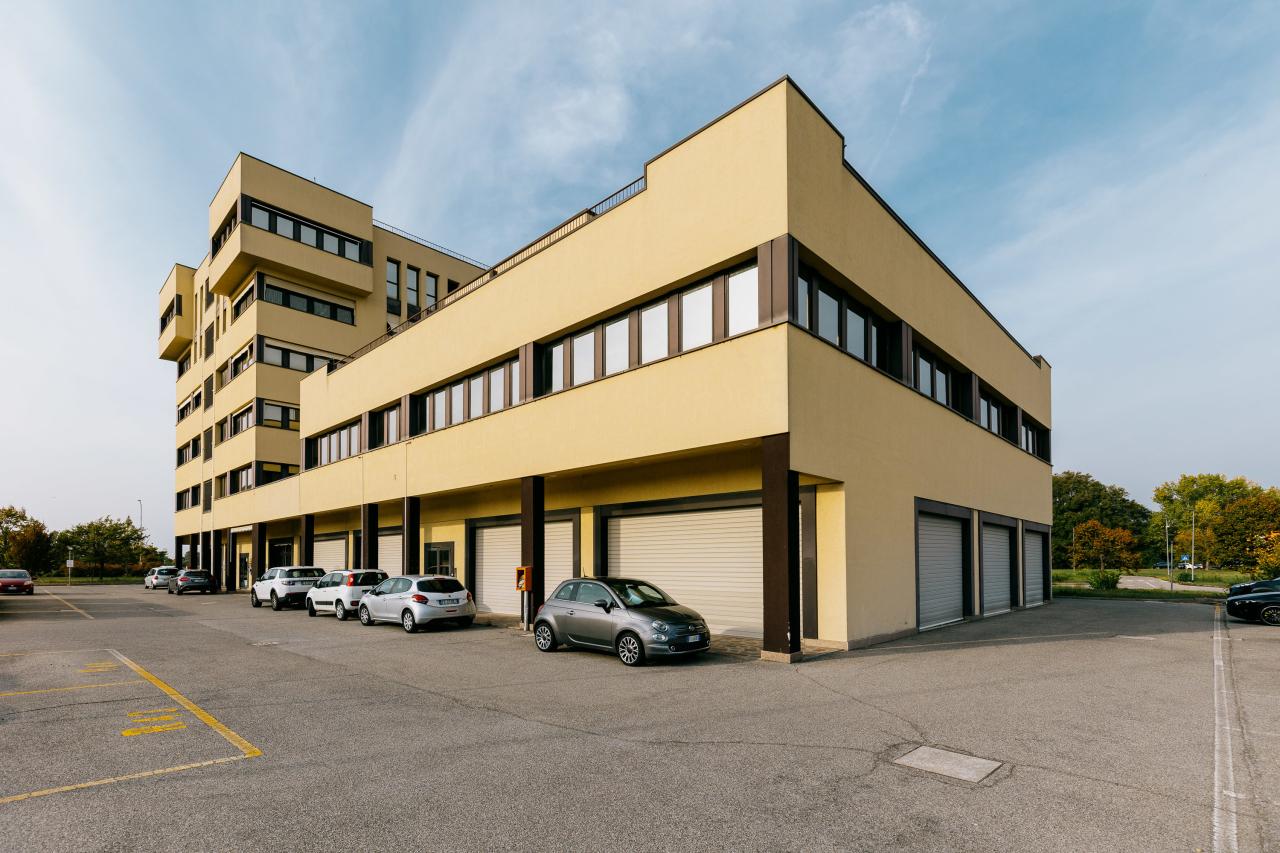 Ufficio in Via Bottau 4, Castenaso, {3} - Foto 1