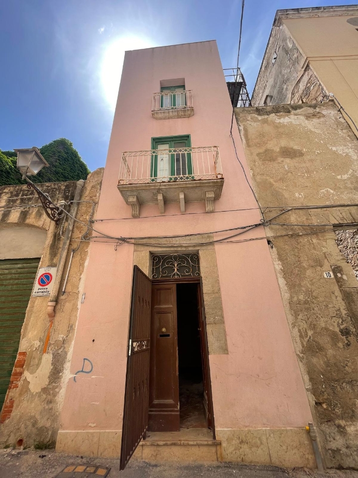 Palazzo storico in vendita a Trapani