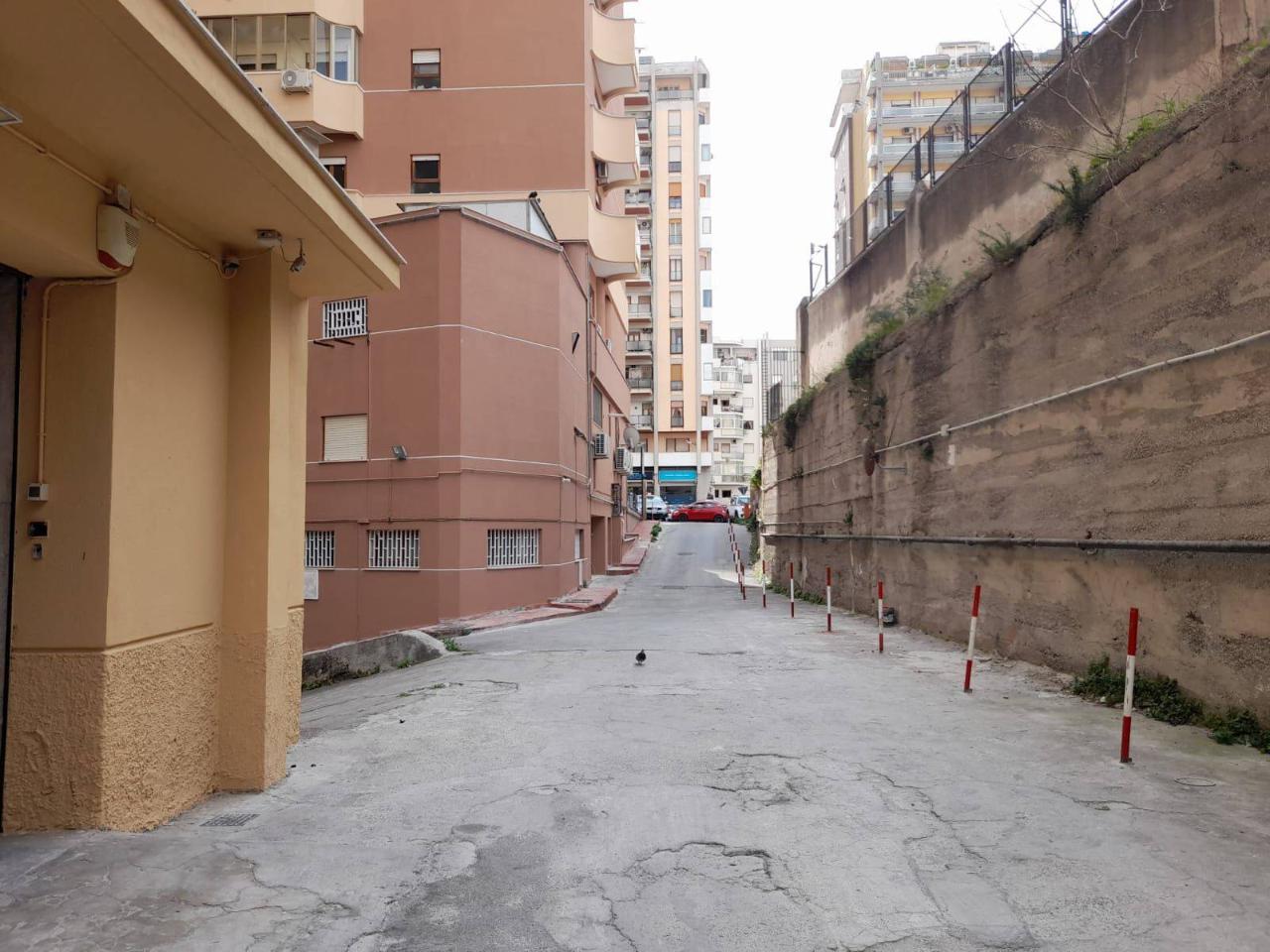 Magazzino in affitto a Palermo