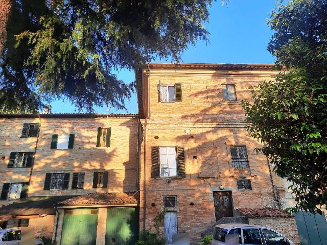 3-room flat in Via del Collegio 9, Urbino - Photo 1