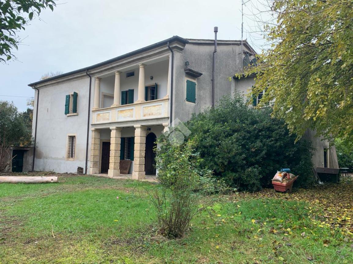 Villa in vendita a Caldiero