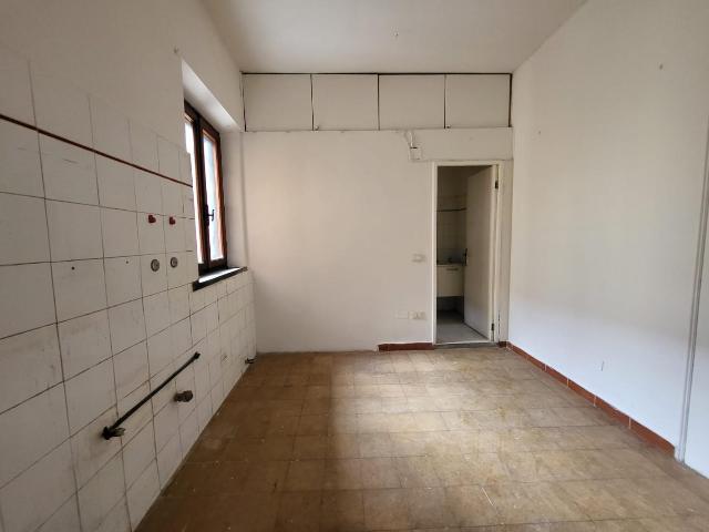 Vierzimmerwohnung, Cascina - Foto 1