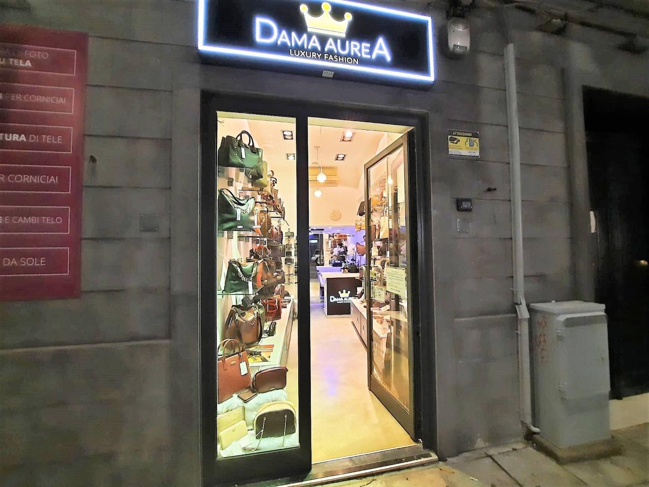 Esercizio commerciale in Via Sonnino 185, Cagliari - Foto 1
