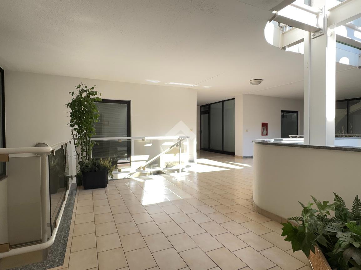 Ufficio in Via Santo Stefano 108, Buia, {3} - Foto 2