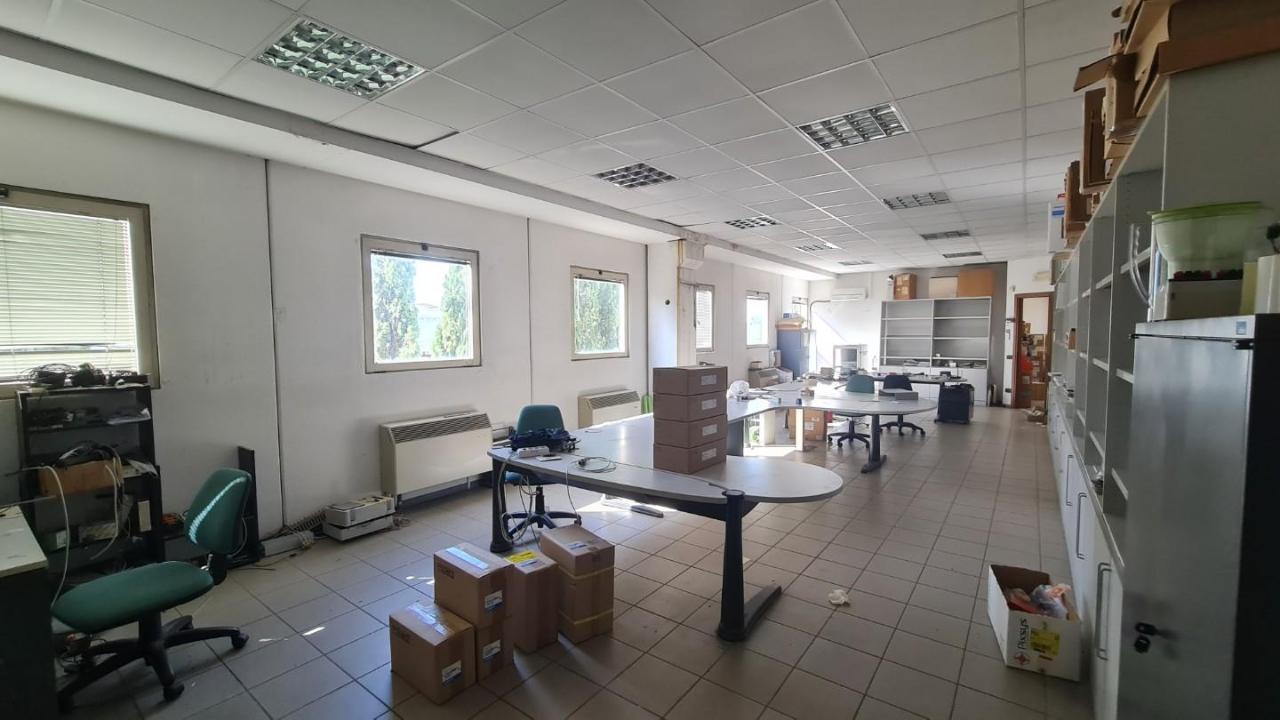 Capannone in , San Miniato, {3} - Foto 1