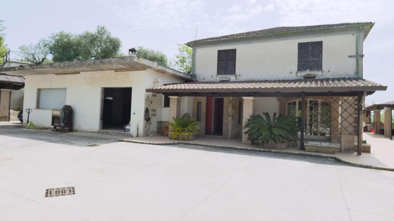Casa indipendente in vendita a Monte San Giovanni Campano