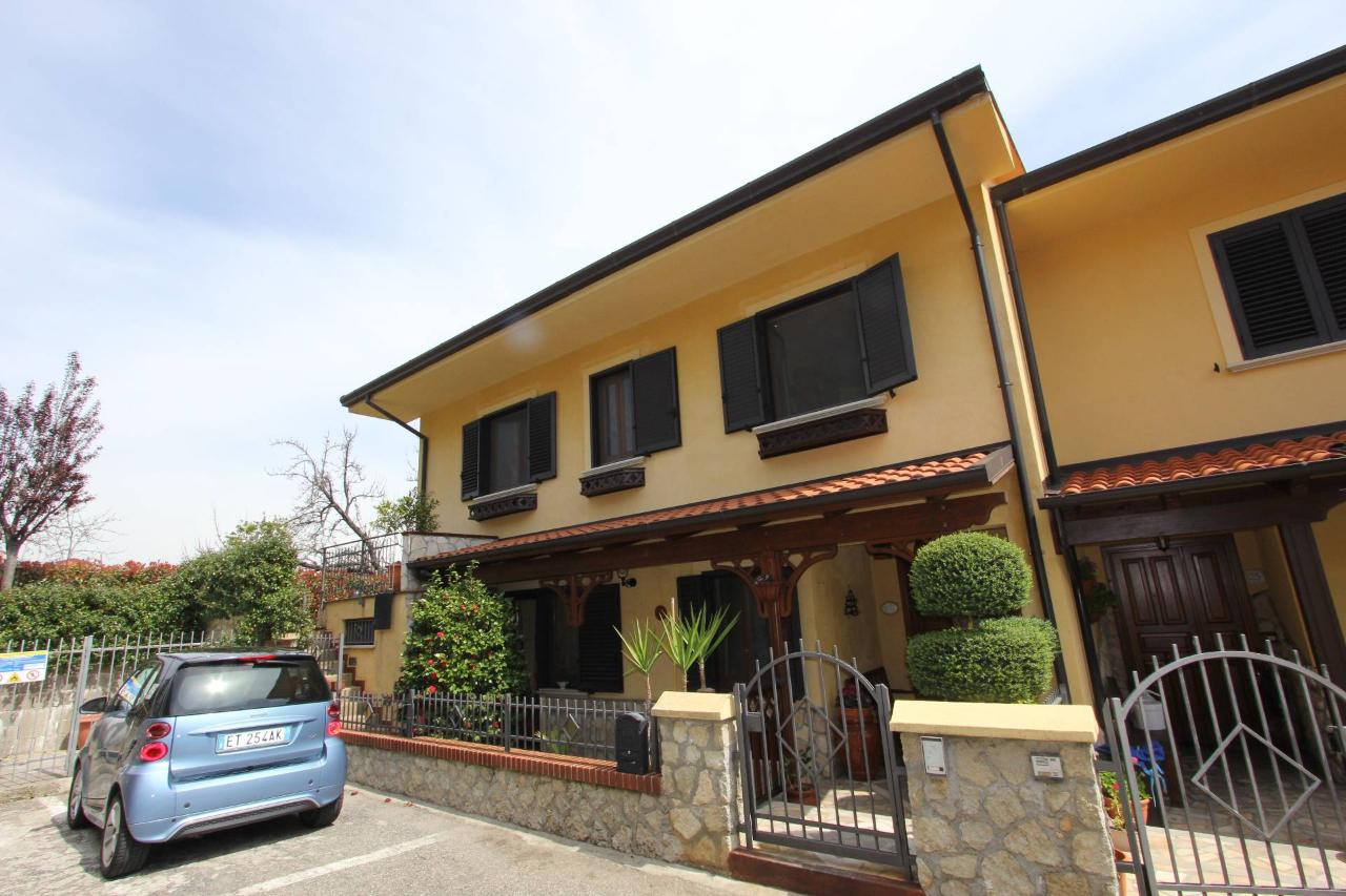 Villa in vendita a Cerisano