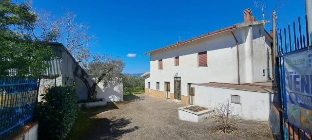 Casa indipendente in Piazza Trieste, Sant'Agata de' Goti - Foto 1