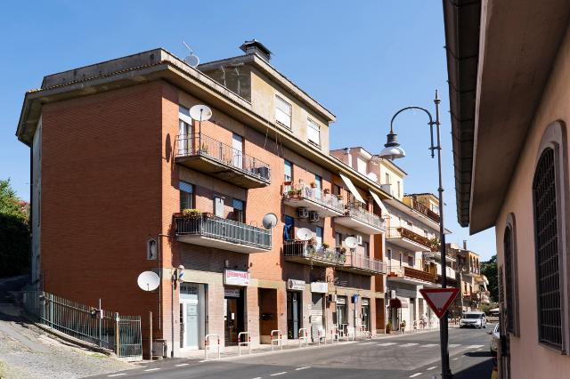 2-room flat in Via Nazario Sauro 2, Formello - Photo 1