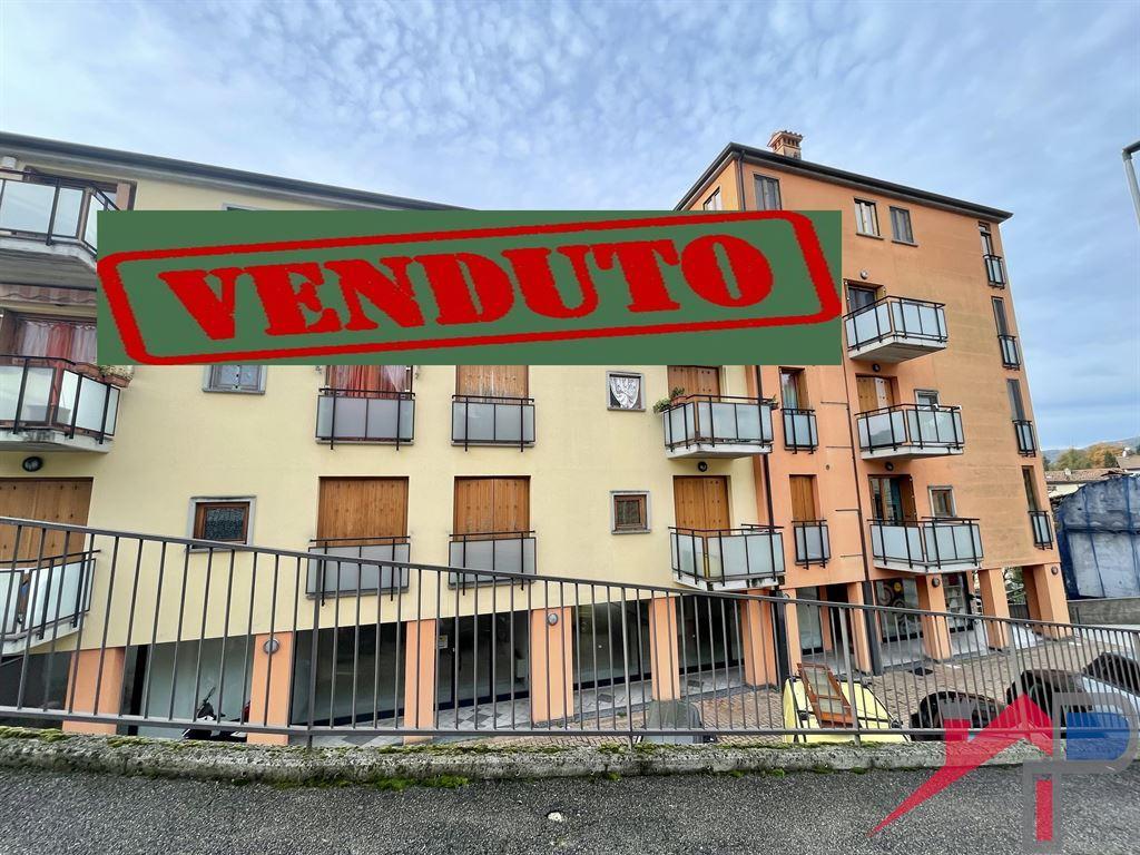 Appartamento in vendita a Caprino Bergamasco
