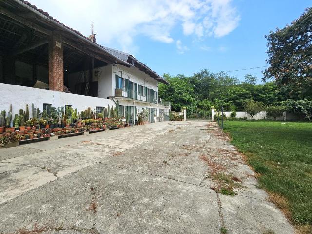 Detached house in Strada dei Prati 15, Villareggia - Photo 1