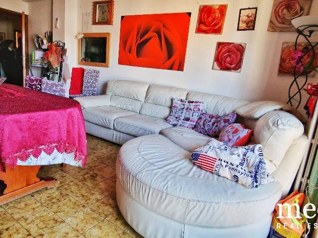 4-room flat in Via Fiume, Nuoro - Photo 1