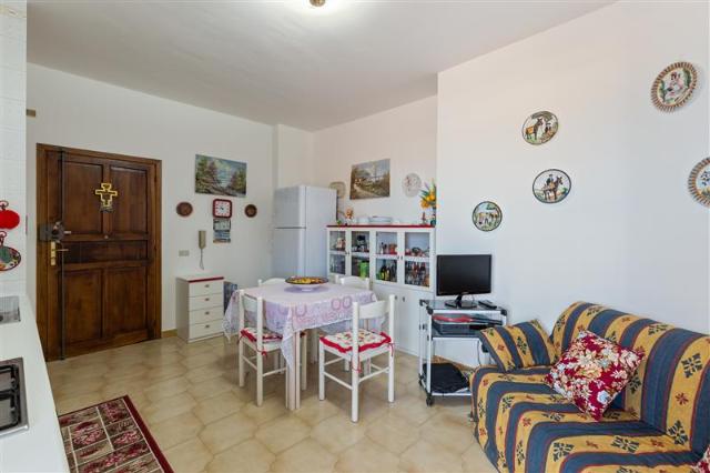 4-room flat in Via Nazionale, San Nicola Arcella - Photo 1