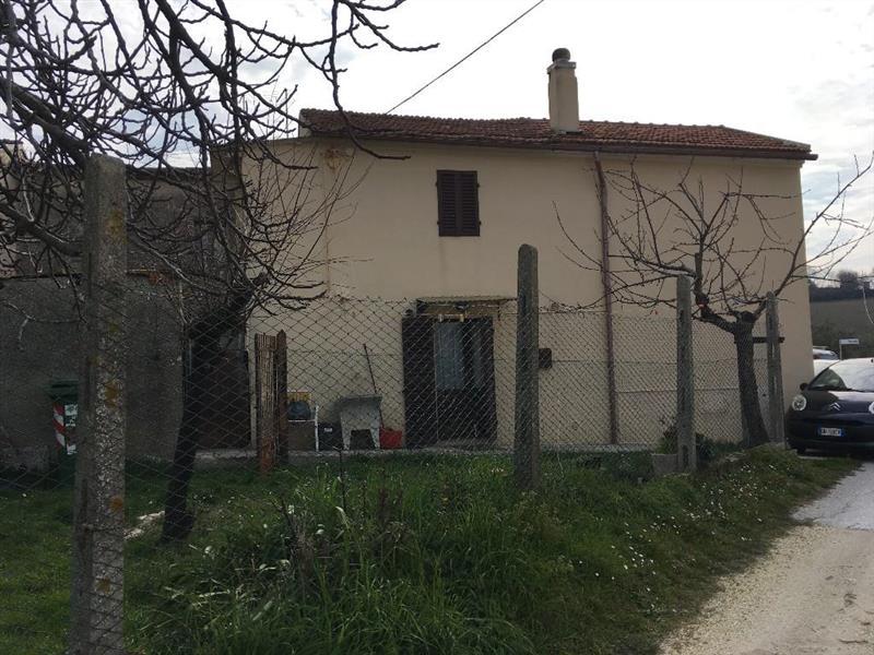Villa in vendita a Montemarciano