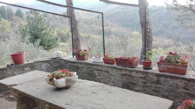 Country house or cottage in Loc Cantalena, Snc, Cortona - Photo 1