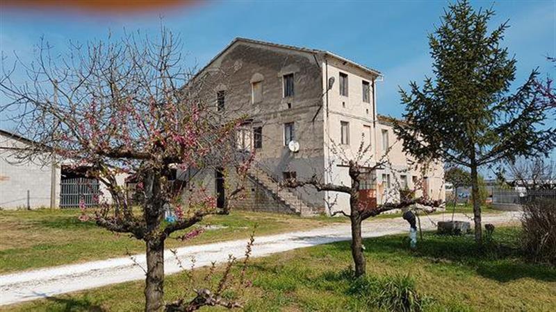 Villa in vendita a Montemarciano