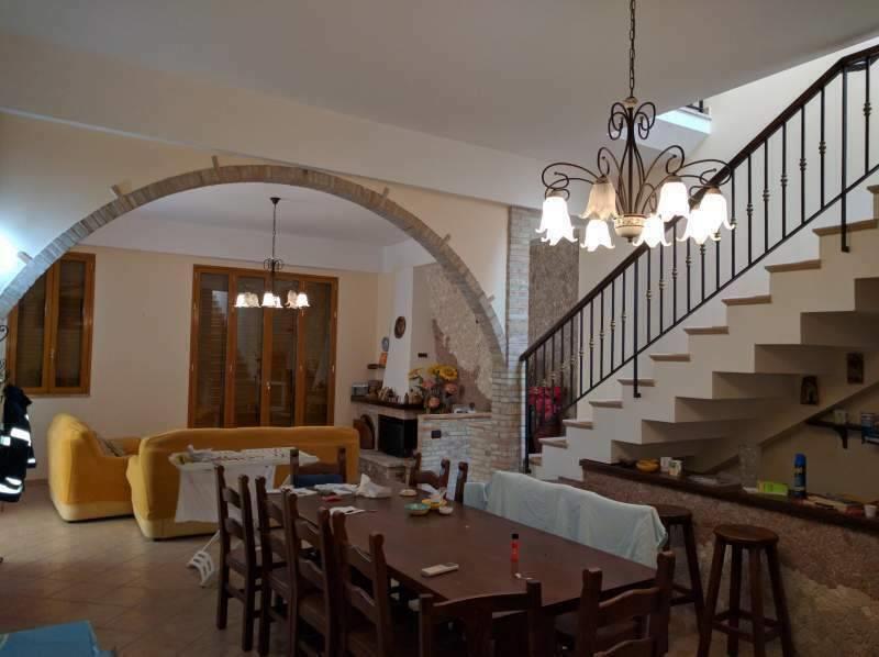 Villa in vendita a Pagliara