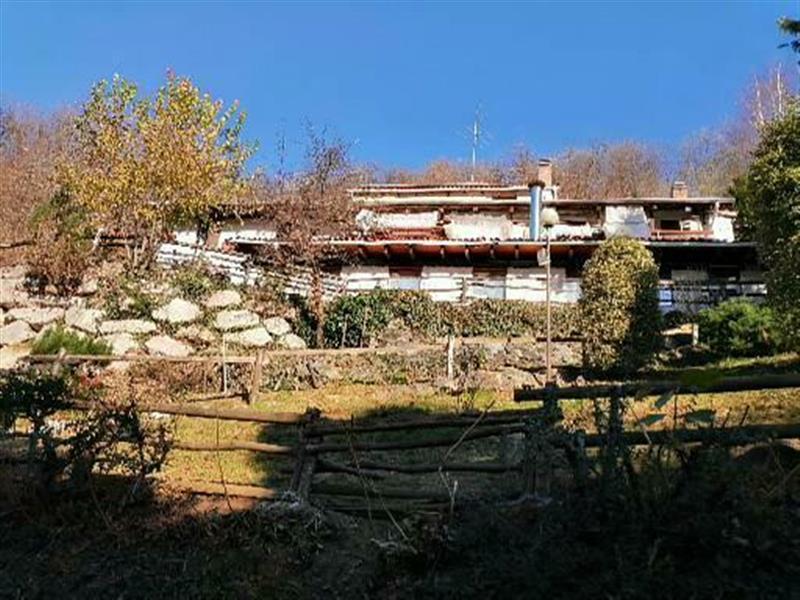Villa in vendita a Valdilana