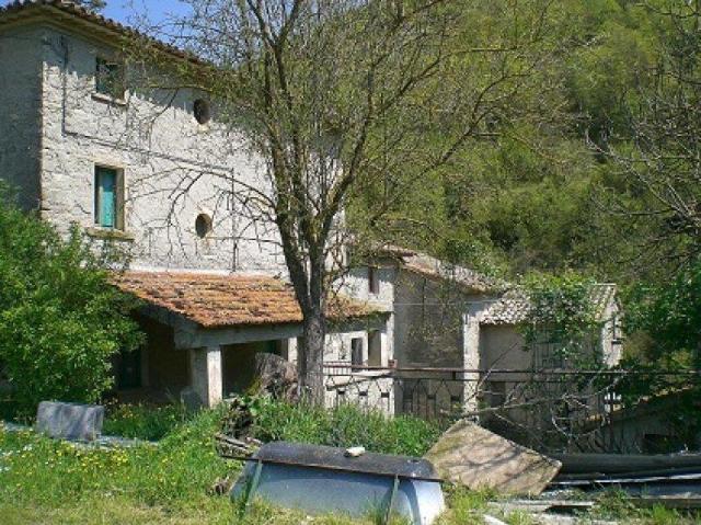 Rustico in Località Renzetti, San Giustino - Foto 1