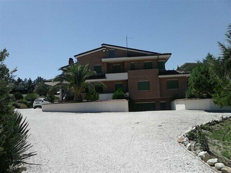 Villa in vendita a Lucera