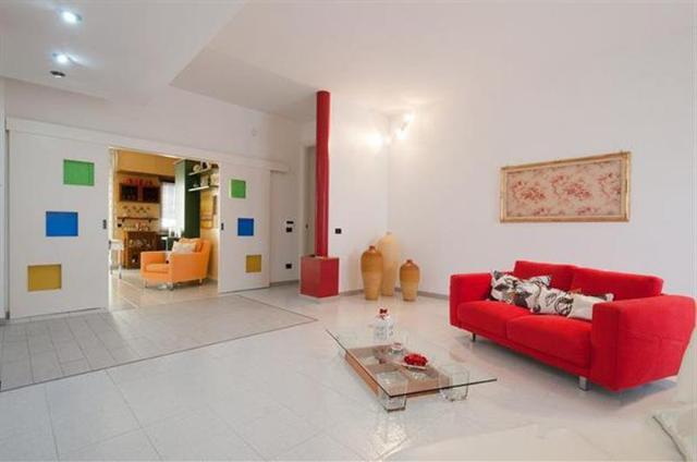 4-room flat in Viale Unita d'Italia, Cassano delle Murge - Photo 1