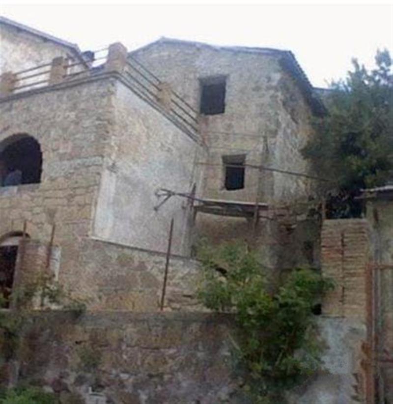 Villa in vendita a Piansano