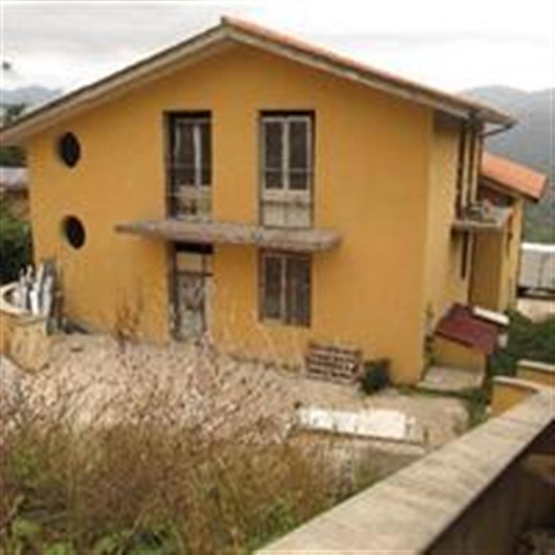 Villa in vendita a Pisoniano