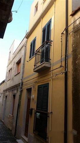 Mansion in Via Giorgio Iachininoto, Ragusa - Photo 1