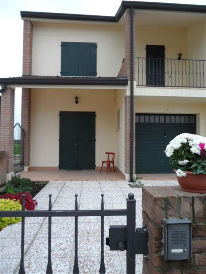 Villa a schiera in vendita a Bondeno