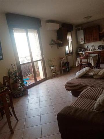 Vierzimmerwohnung in Via San Bernardino, Novellara - Foto 1