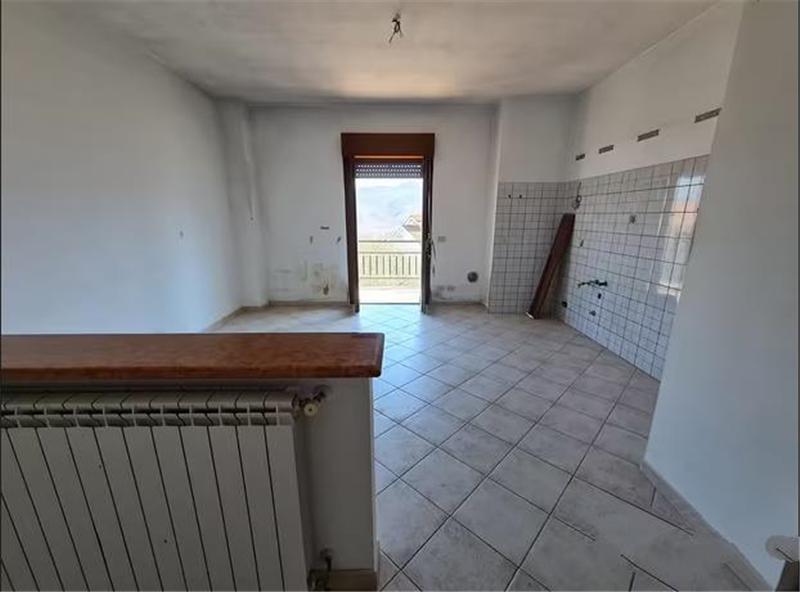 Appartamento in vendita a Pisoniano
