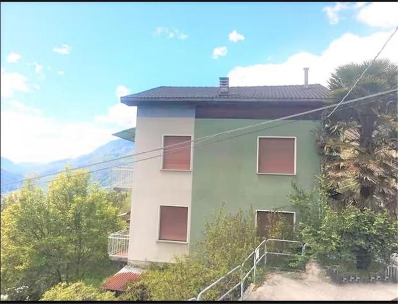 Villa in vendita a Berbenno Di Valtellina